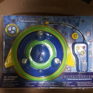 NEW Swimline RC Spinner Squirter for Pool